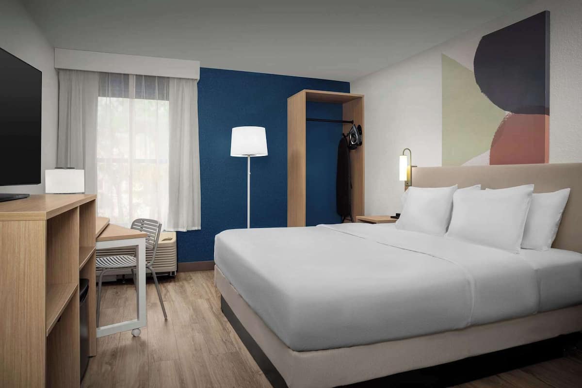 Ropa de cama de alta calidad, edredón y escritorio