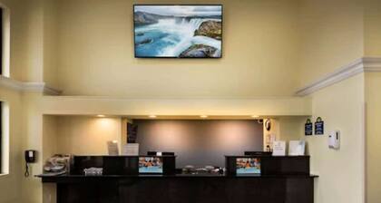 Days Inn by Wyndham Wayne