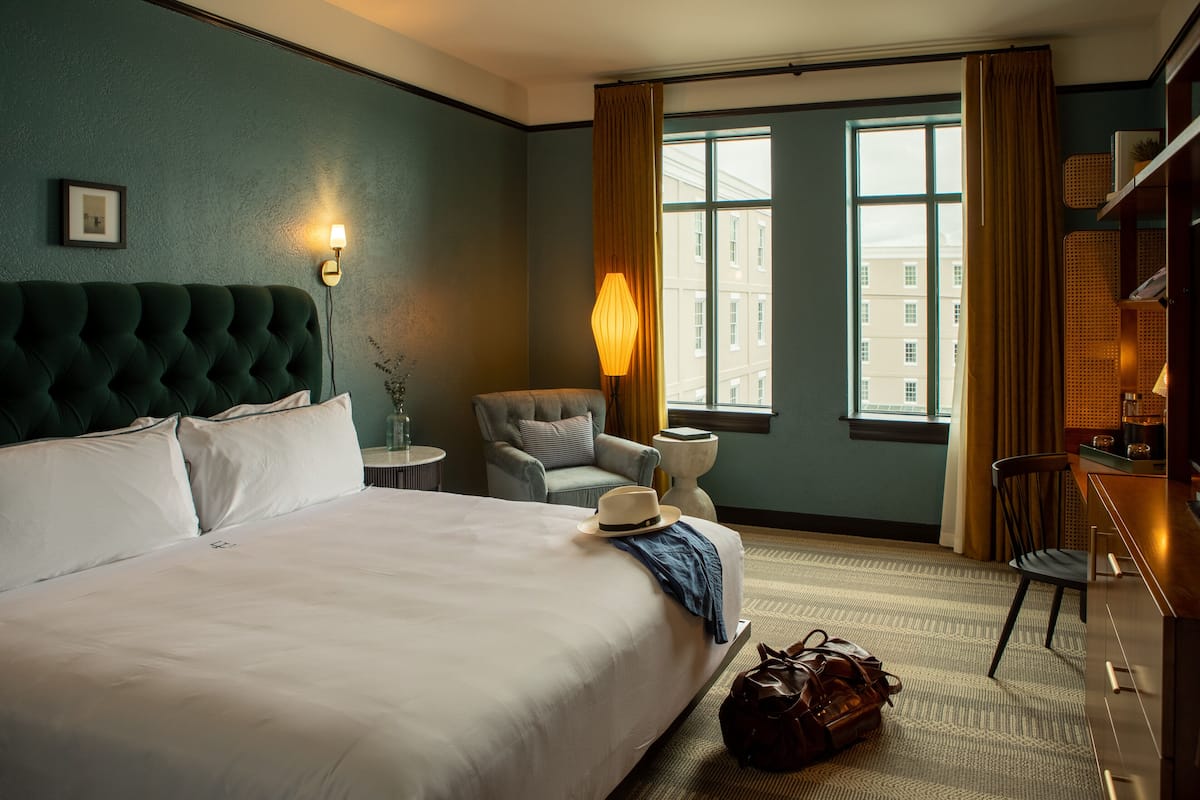 Premier Suite, 2 Bedrooms (Collective) | Property amenity