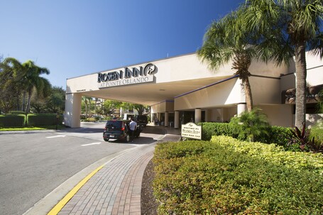 Rosen Inn at Pointe Orlando - Image 41