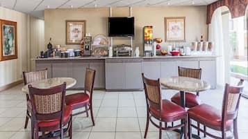 Petit déjeuner continental compris tous les jours