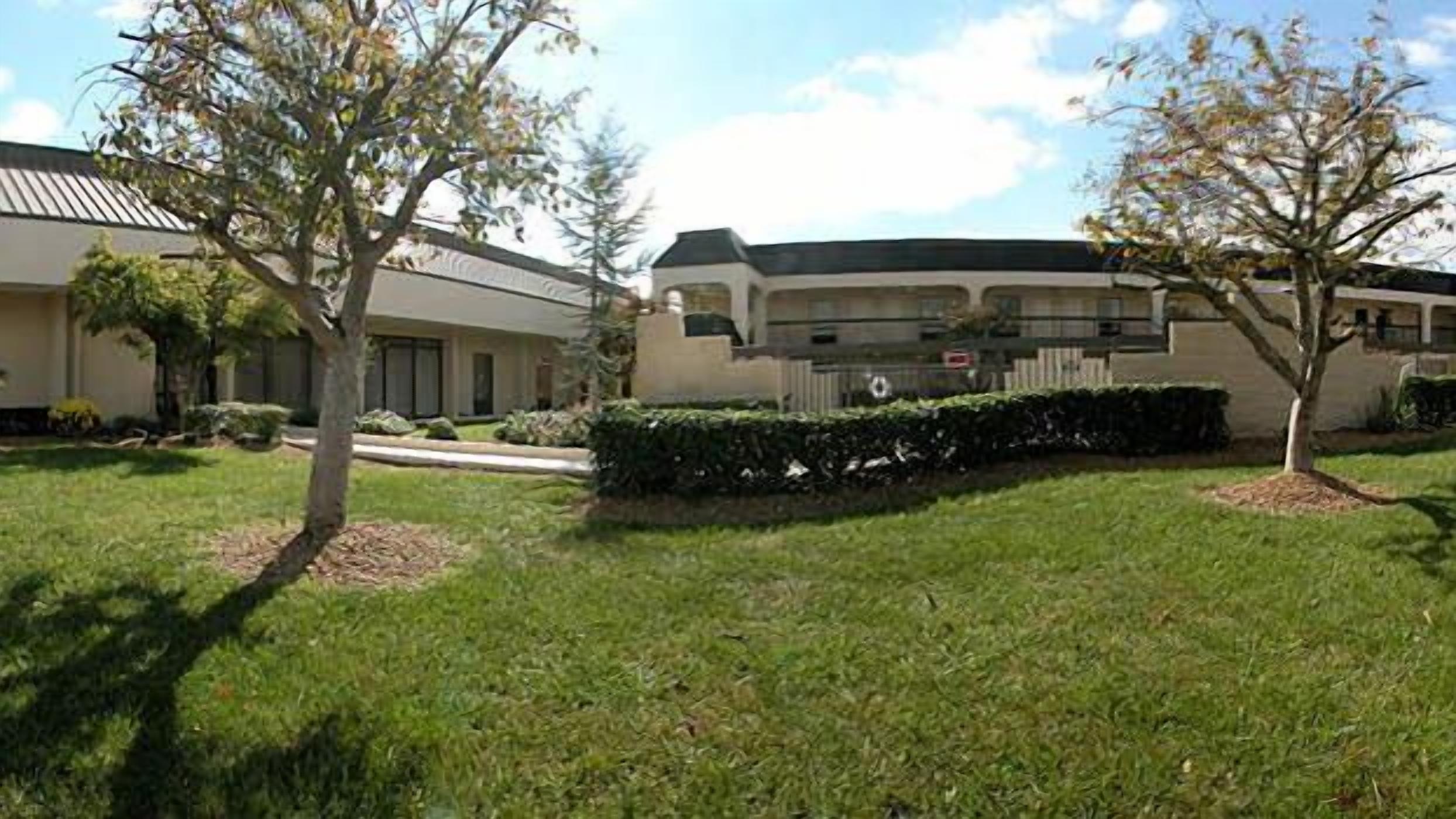 บริเวณภายนอก