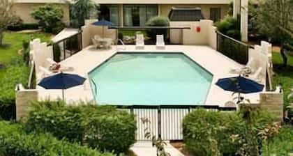 Ramada by Wyndham Lebanon