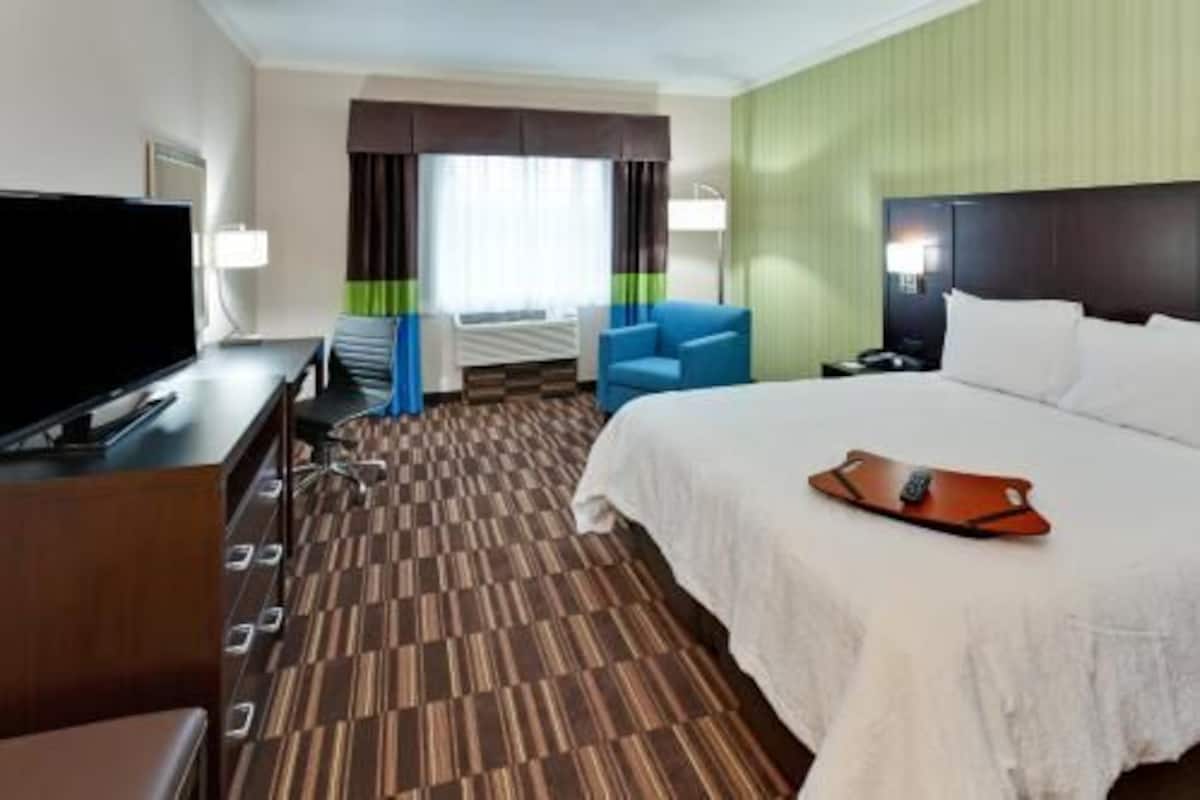 In-room safe, iron/ironing board, free cots/infant beds, free WiFi