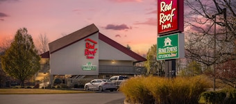 Red Roof Inn Buffalo - Niagara Airport