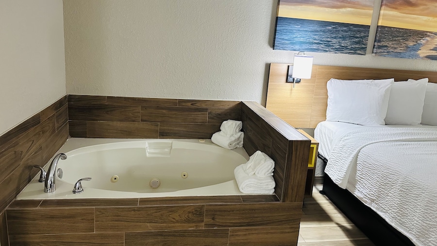 Days Inn by Wyndham Ocala North