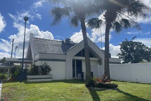 Exterior - Days Inn by Wyndham Ocala North (Ocala)