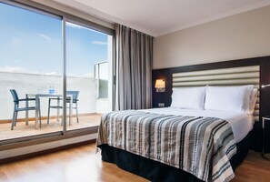 Habitación con 1 cama doble o 2 individuales, terraza | Vistas desde la habitación