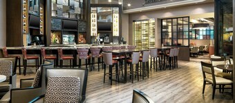 Memphis Riverline Hotel