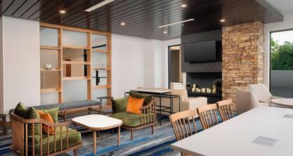 Fairfield Inn & Suites by Marriott Alexandria West/Mark Center