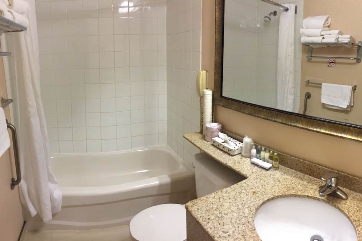 Desk, iron/ironing board, rollaway beds, free WiFi