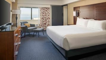 In-room safe, desk, laptop workspace, blackout drapes