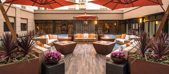 DoubleTree by Hilton San Francisco Airport