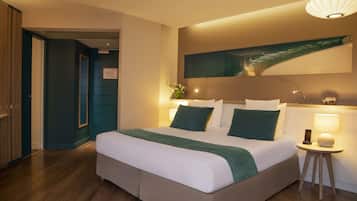 In-room safe, desk, blackout drapes, soundproofing