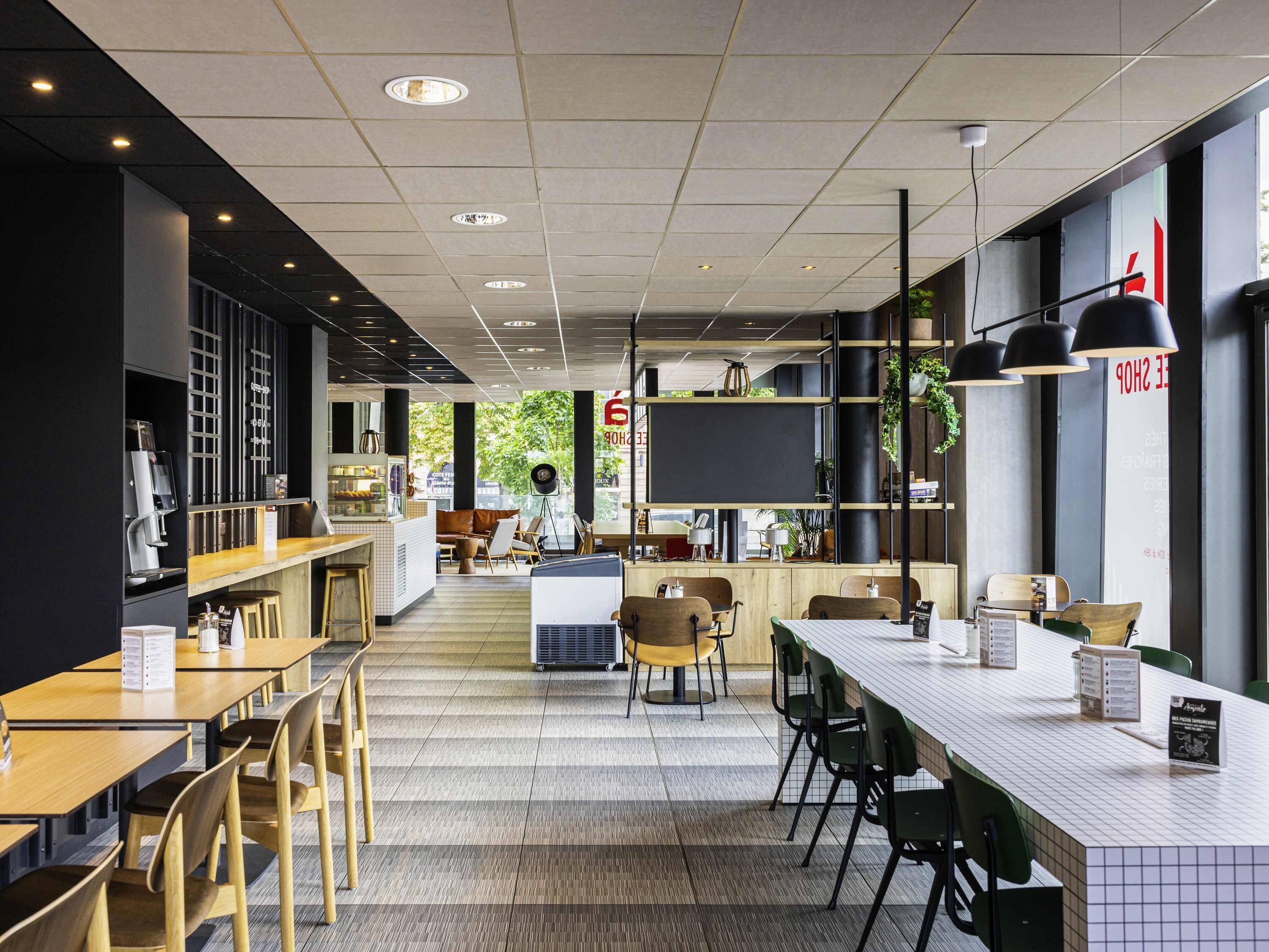 Daily buffet breakfast (EUR 12.90 per person)