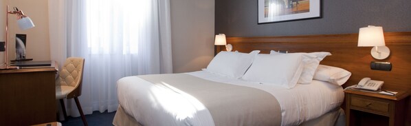 Chambre Double | Minibar, coffres-forts dans les chambres, bureau, chambres insonorisées