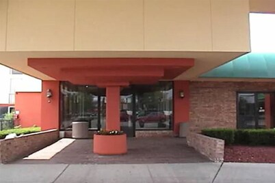 A Victory Inn & Suites - Ann Arbor