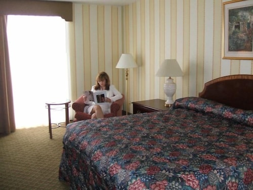 A Victory Inn & Suites - Ann Arbor