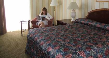 A Victory Inn & Suites - Ann Arbor