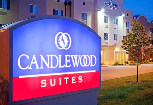 Candlewood Suites Lenexa - Overland Park Area by IHG