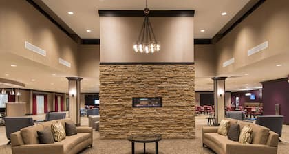 DoubleTree by Hilton Schenectady Downtown