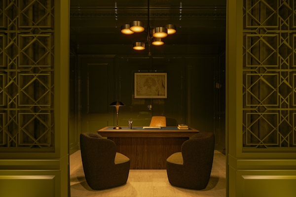 Concierge desk