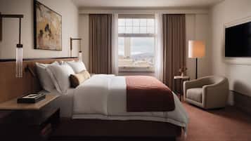 1 bedroom, premium bedding, in-room safe, desk