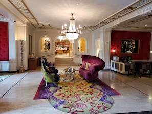 Lobby - The Huntington Hotel (San Francisco)