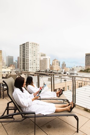 Sundeck