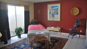 Aromatherapie, Körperpeelings, Ayurvedische Behandlungen