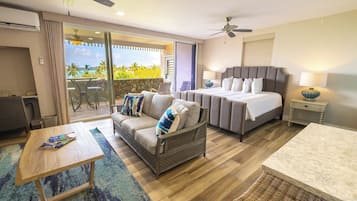 Studiosuite, 1 King-Bett (Hillside) | Zimmersafe, individuell dekoriert, individuell eingerichtet