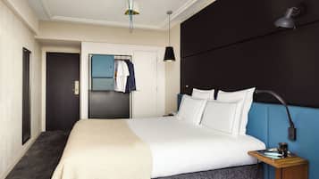 Classic Room with Balcony | Premium bedding, minibar, in-room safe, desk