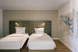 1 bedroom, hypo-allergenic bedding, in-room safe, desk