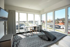 أسرّة قابلة للطي ومُنبهات