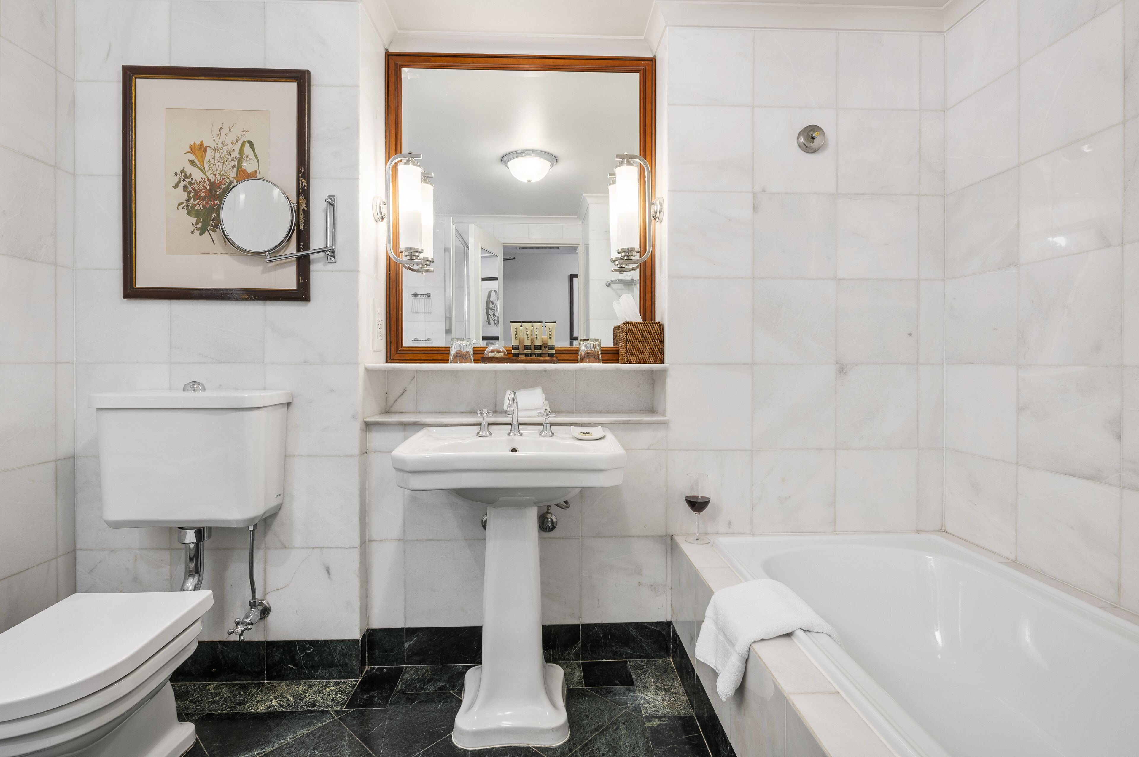 deluxe room, 1 king bed, mountain view | bathroom | separate bathtub and shower, deep-soaking bathtub, designer toiletries