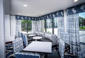 Restaurant - Hampton Inn Fall River/Westport (Westport)