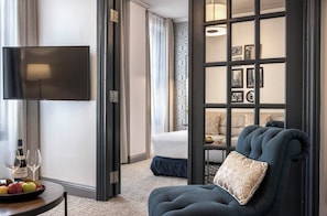 Executive Suite (Front) | Living area - Warwick San Francisco (San Francisco)
