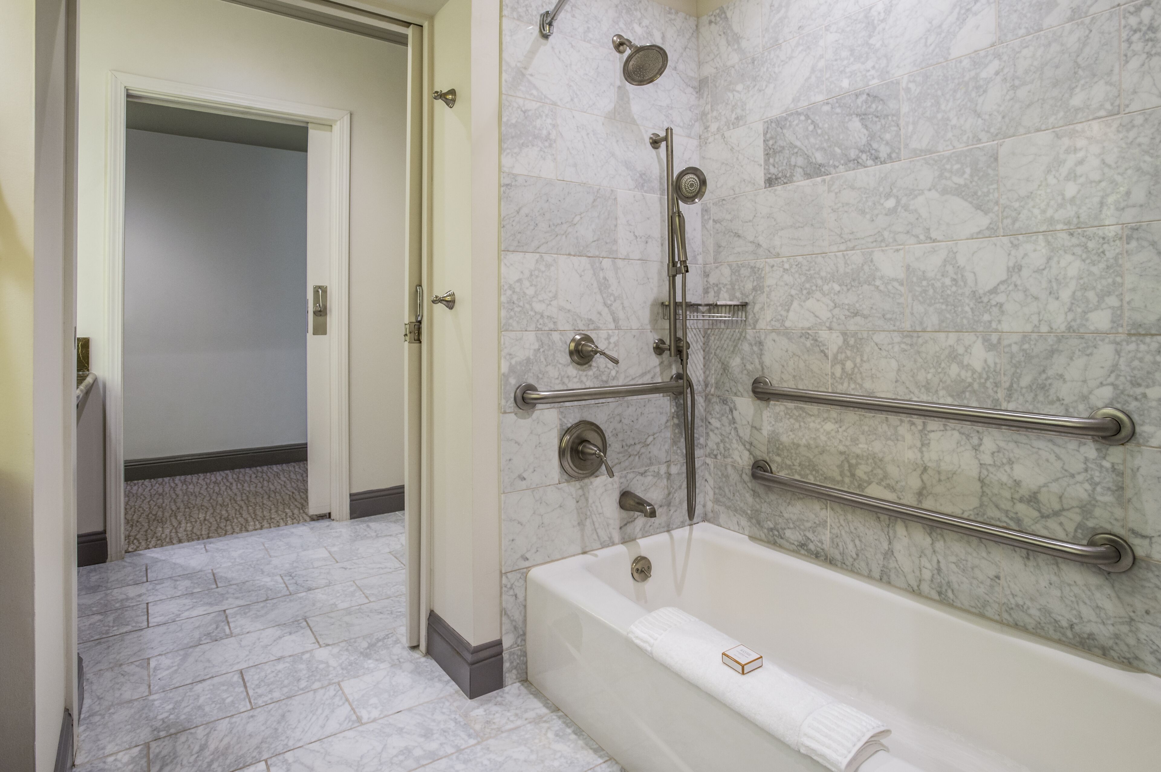 Photo - Warwick San Francisco