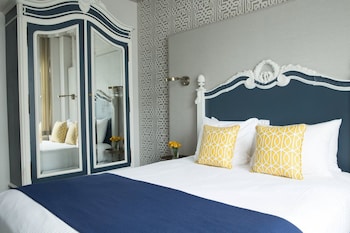 Egyptian cotton sheets, hypo-allergenic bedding, down comforters at Warwick San Francisco