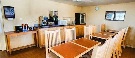 Desayuno continental incluido todos los días