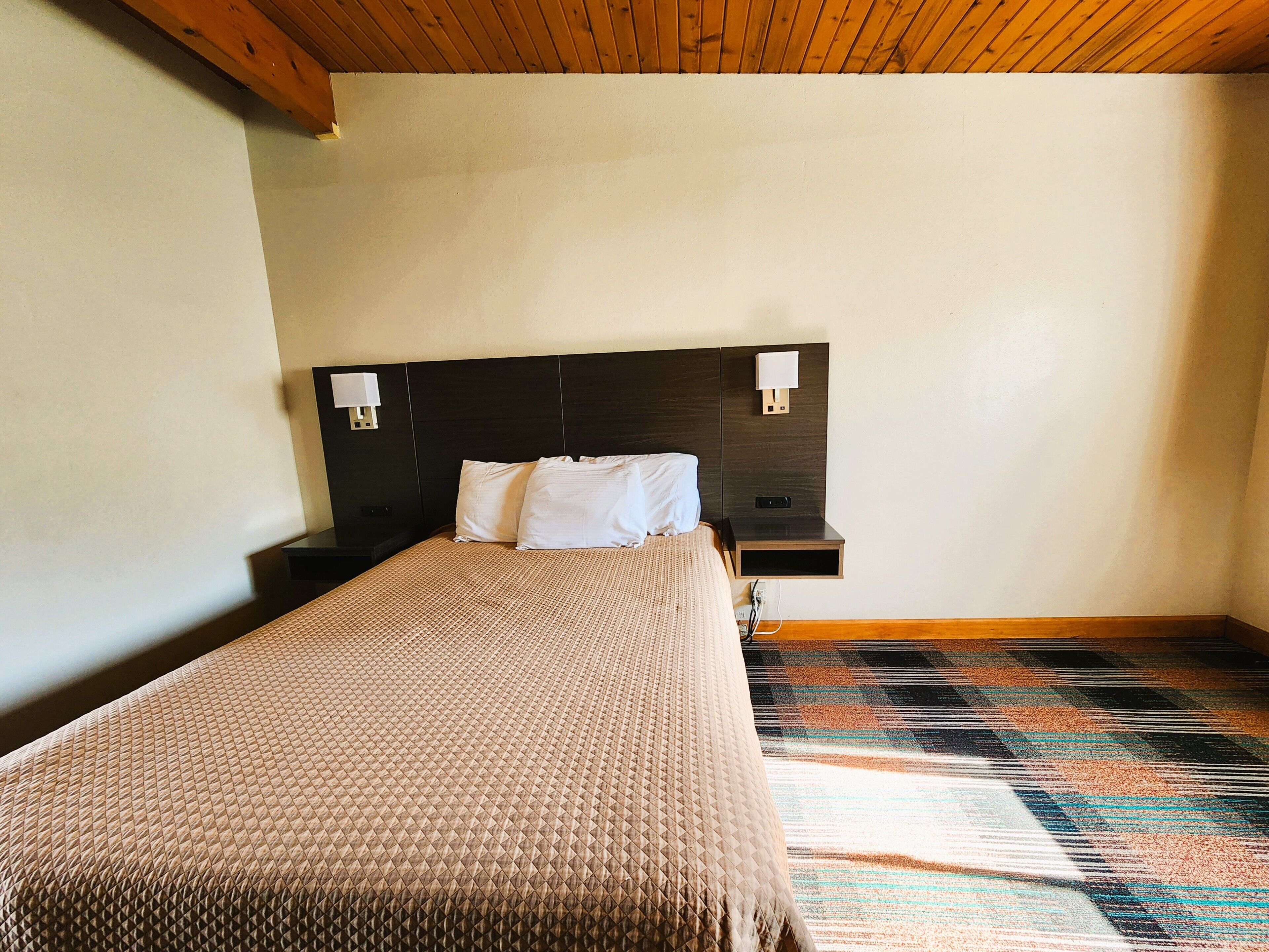 Desk, iron/ironing board, WiFi (free), alarm clocks