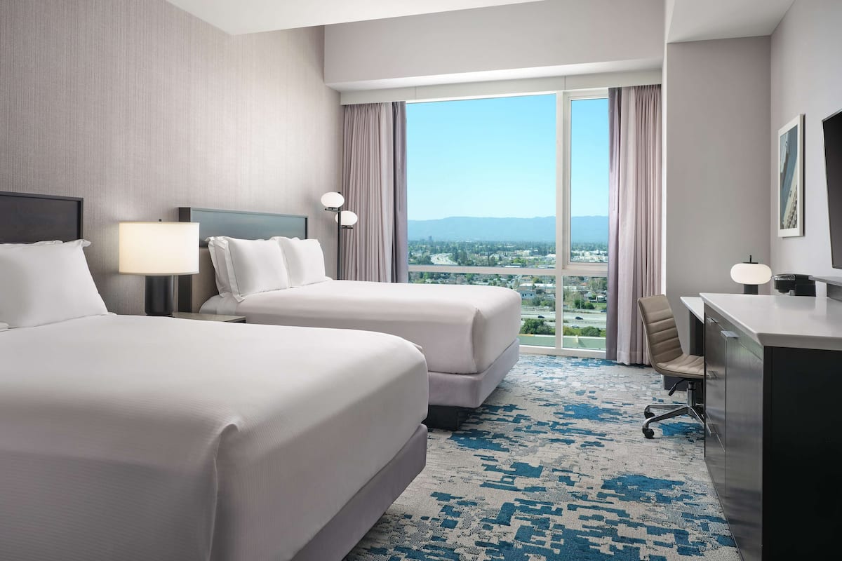 1 bedroom, premium bedding, pillow-top beds, in-room safe
