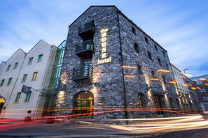 Front of property - The House Hotel (Galway)