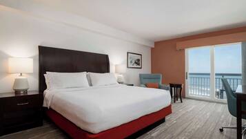 Caja de seguridad en la habitación y escritorio