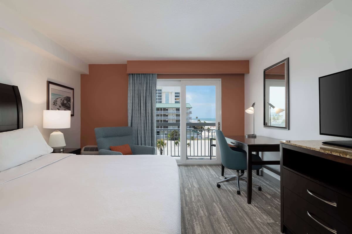 Room, 1 King Bed, Balcony | In-room safe, desk, iron/ironing board, free WiFi