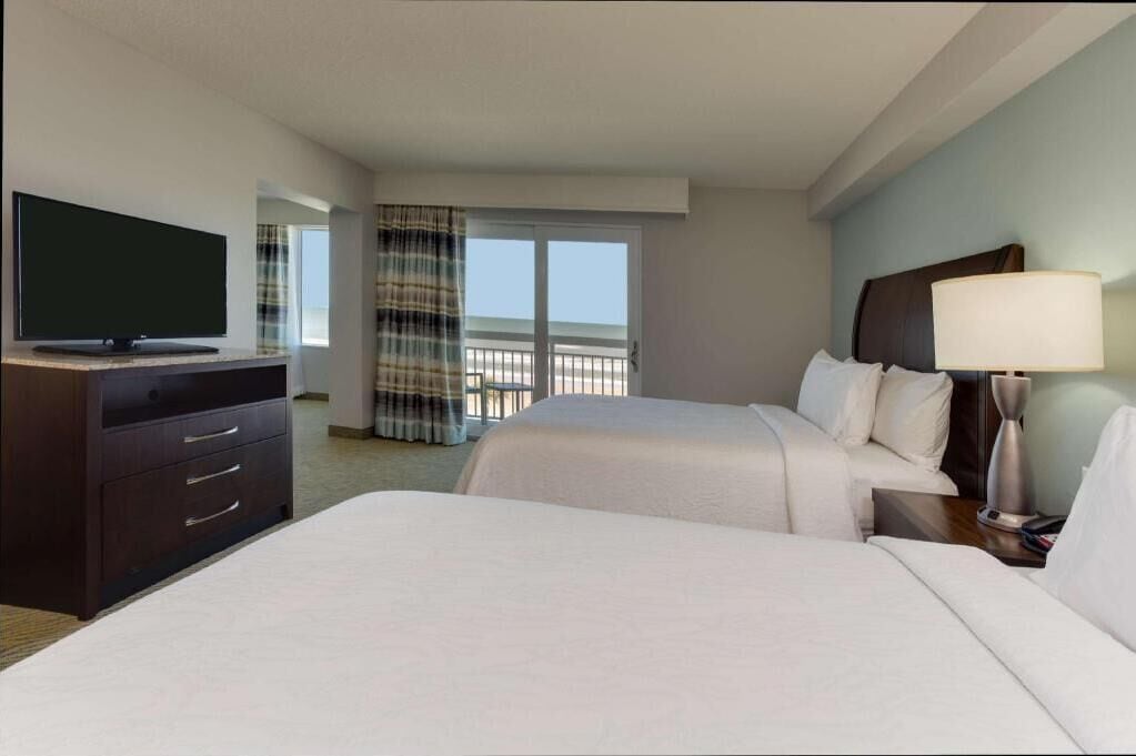 In-room safe, desk, iron/ironing board, free WiFi