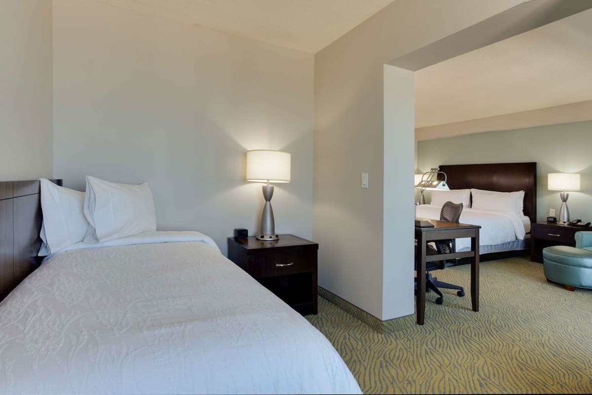 In-room safe, desk, iron/ironing board, free WiFi