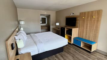 Desk, free cots/infant beds, rollaway beds, free WiFi