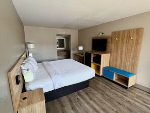 Desk, free cots/infant beds, rollaway beds, free WiFi