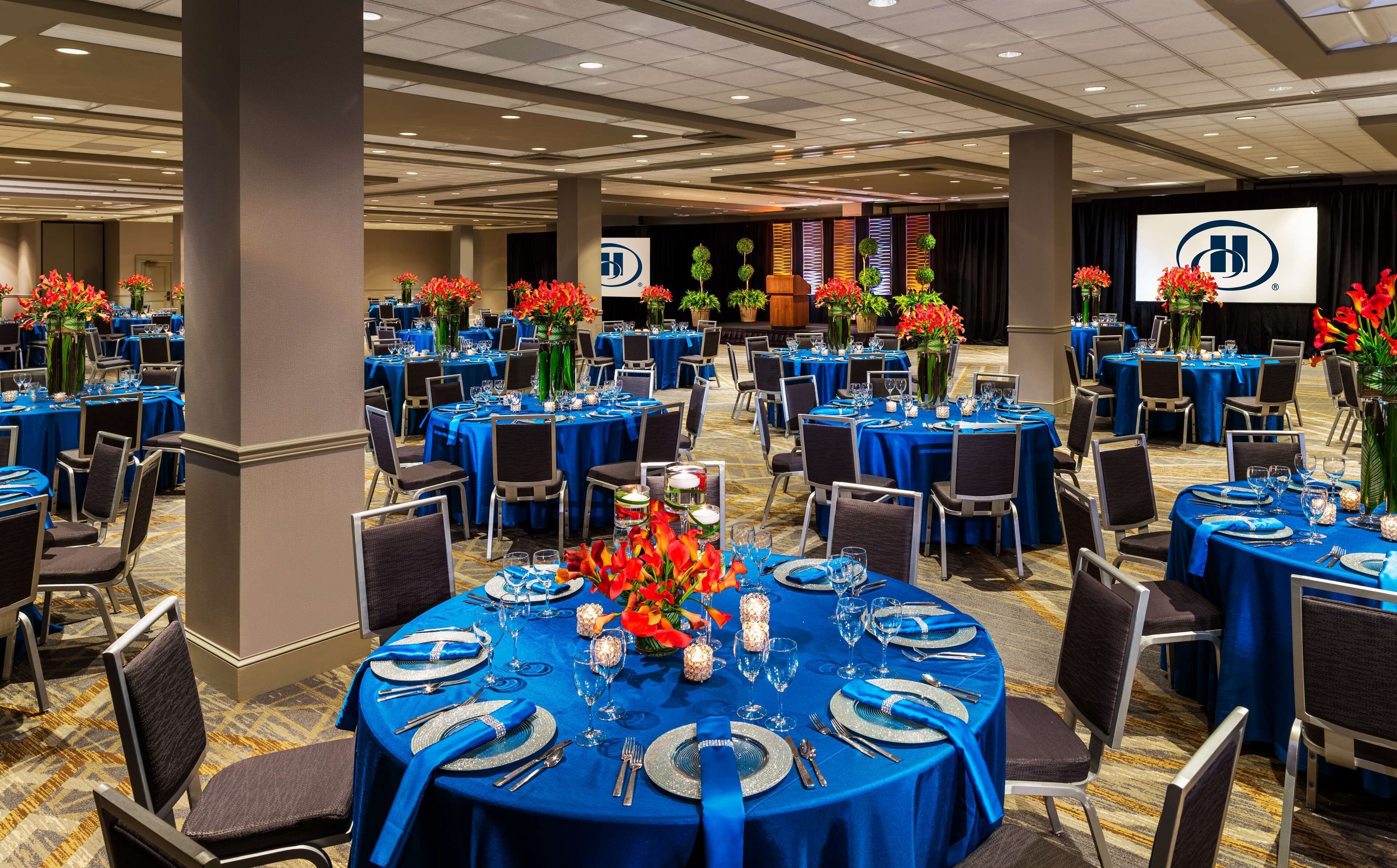 Photo - Hilton Minneapolis